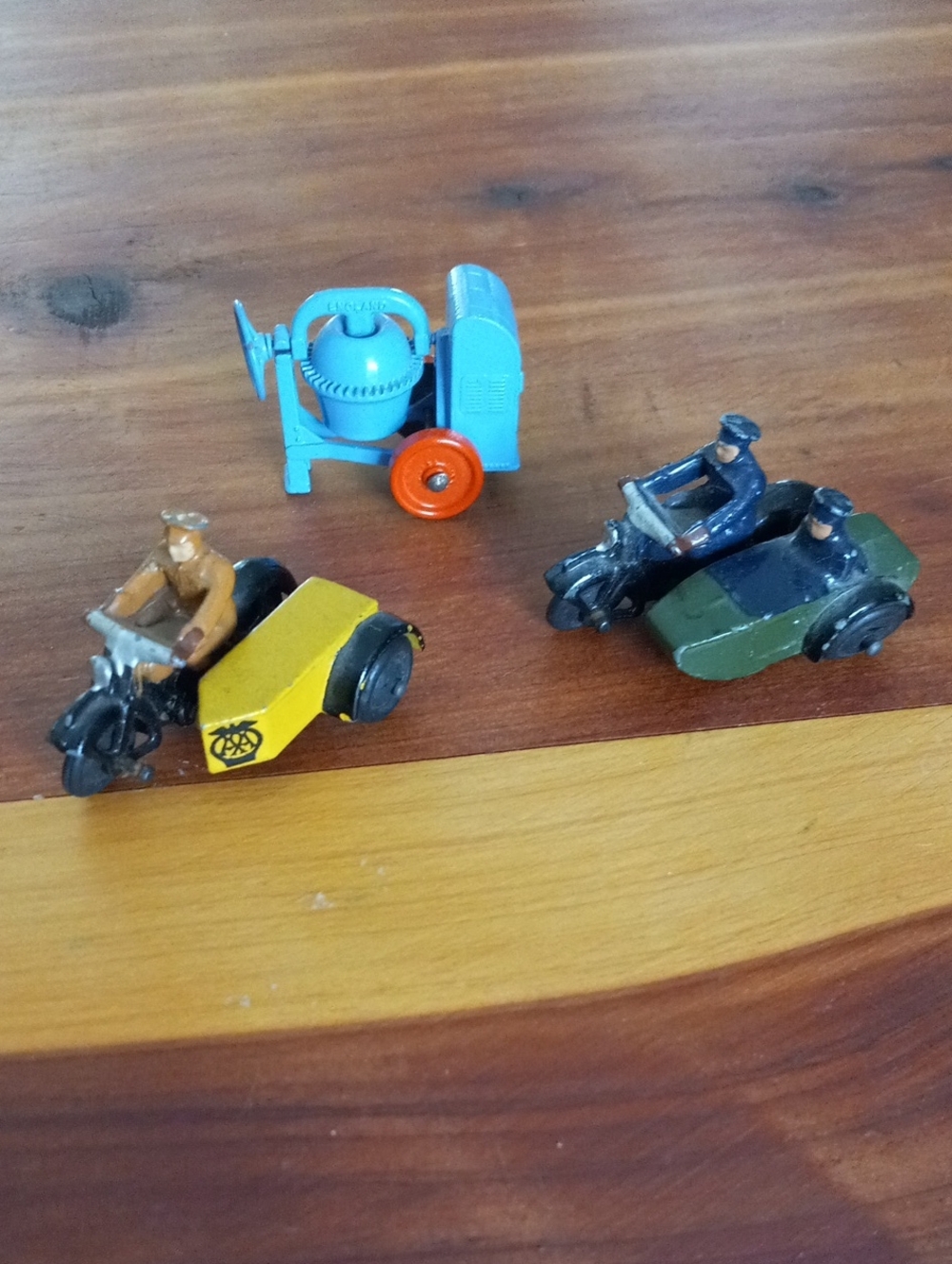 Vintage Diecast Toy Car Lot Matchbox Lesney Tootsietoy 1950s 1960s - Picture 8 of 8